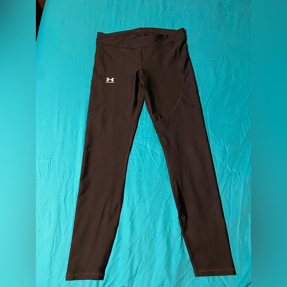Under armour women’s large black athletic leggings